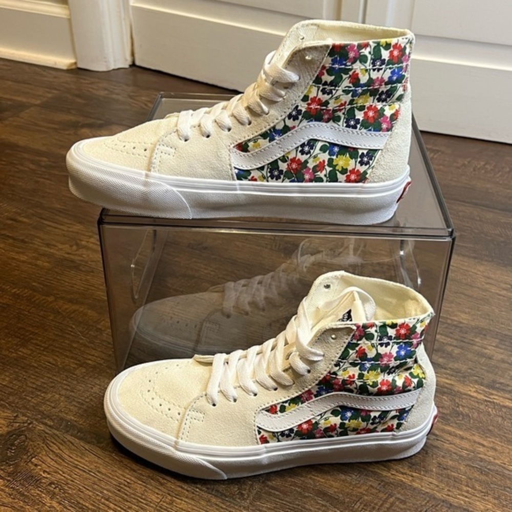 Vans Unisex SK8-Hi Tapered Whimsy Floral Sneakers Size Men’s 4 Women’s 5.5